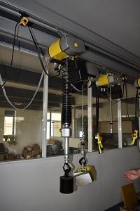 Hand-Held Control Frequency Hoist - DCHSF